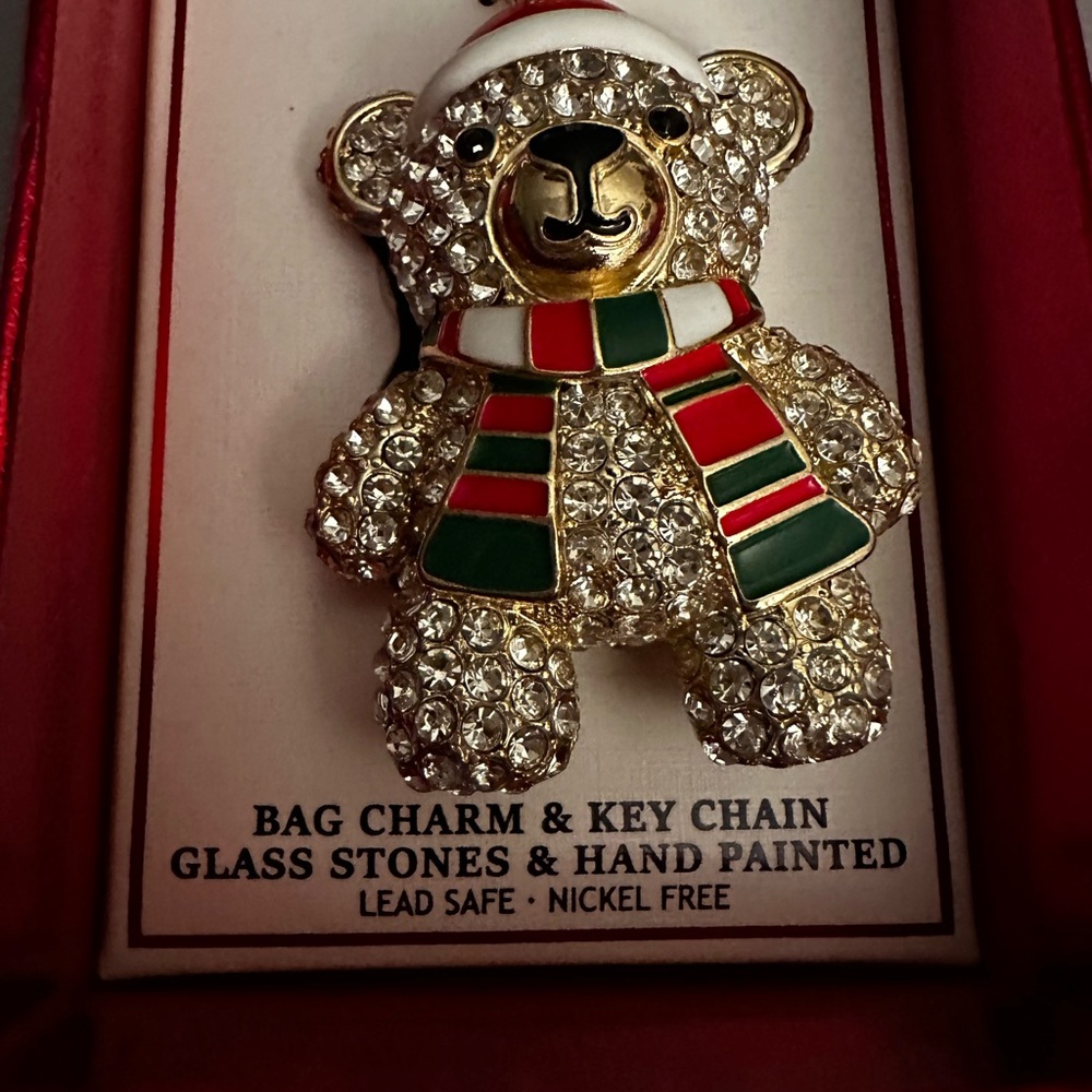 Piper K New Sparkling Bear Keychain with Santa Hat - Picture 3 of 6